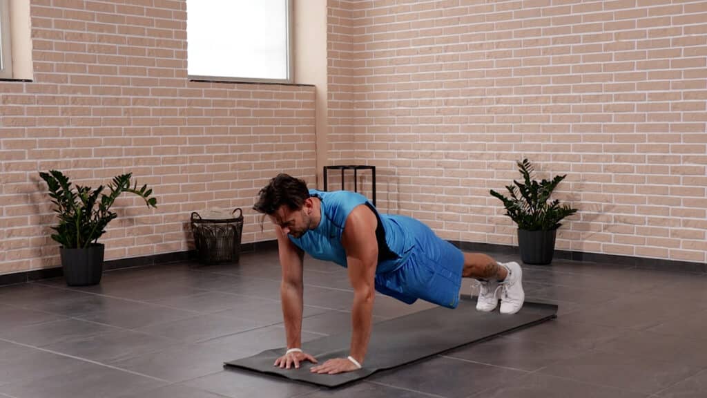 am_ch_14_diamond_pushup.00_00_39_23.Still001